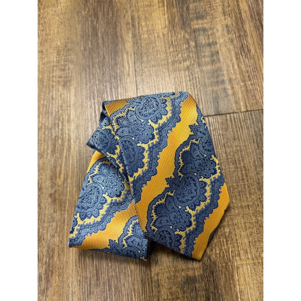 Stacy Adams Signature Gold Mens Paisley Necktie Yellow Blue Microfiber Hand Made - Picture 14 of 14